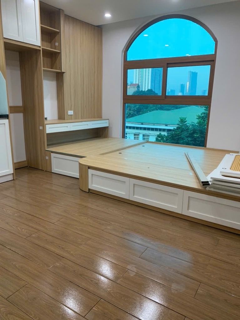 Bán nhà Đại Linh - diện tích 81m2 9 tầng - Ngõ 2 ô tô tránh - giá 35 tỷ