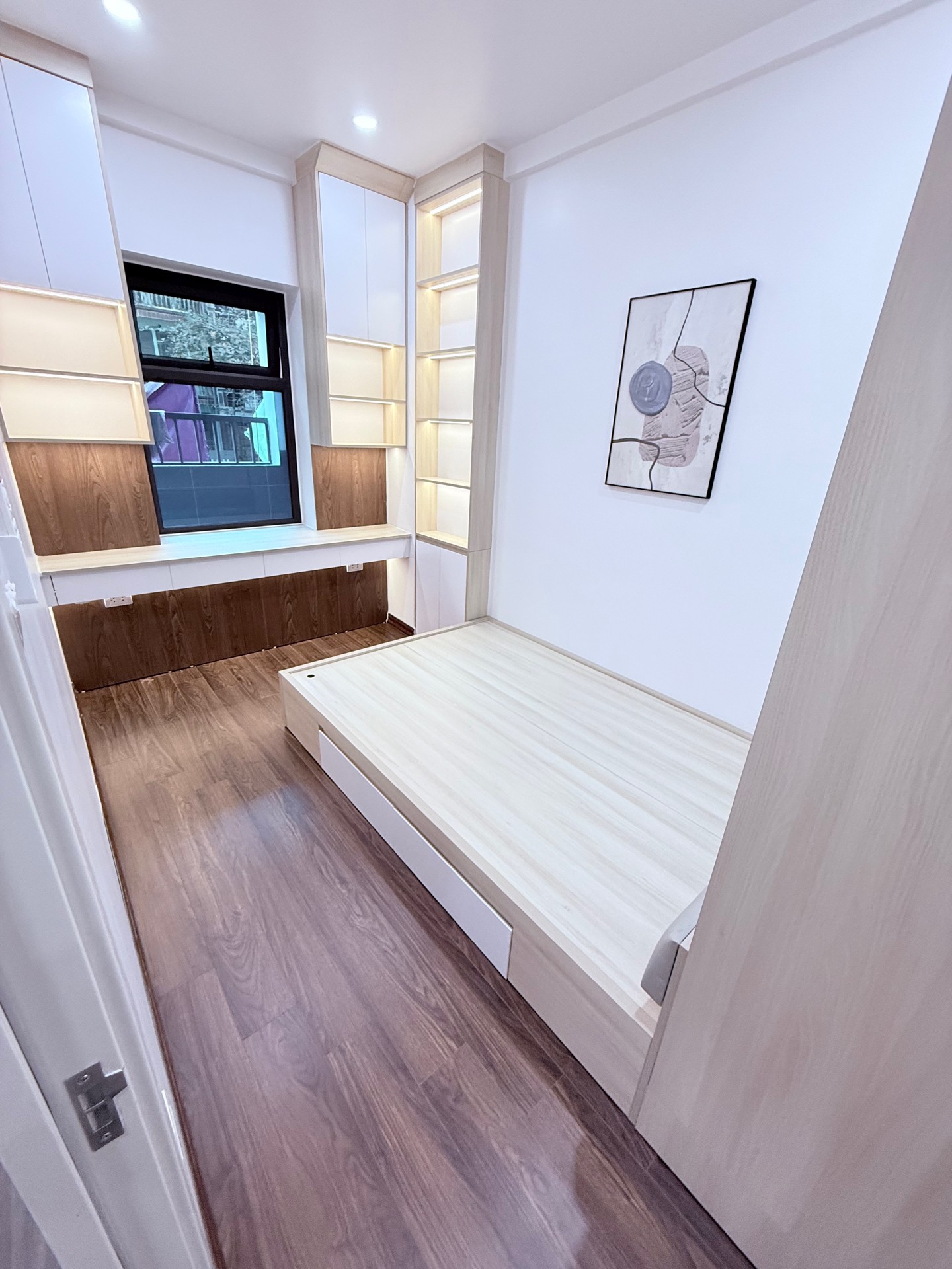 Bán nhà Định Công - diện tích 71m2 1 tầng - Căn hộ 210 - giá 5,8 tỷ