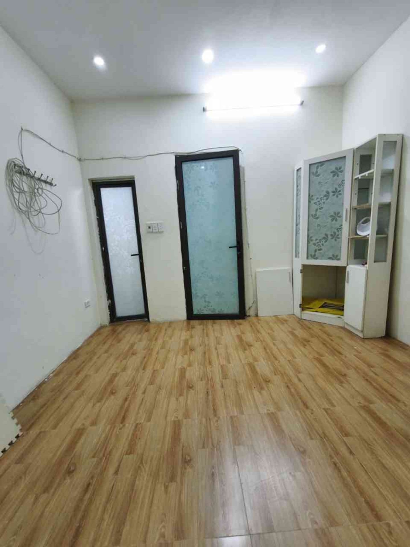 Bán nhà Hồng Mai - diện tích 20m2 2 tầng - gần ô tô - giá 2,9 tỷ