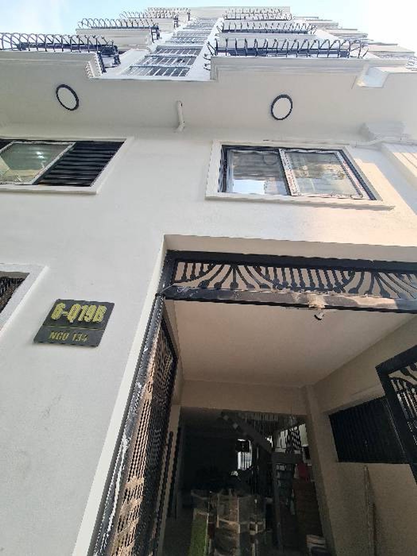 Bán nhà Nguyễn An Ninh - diện tích 111m2 7 tầng - Ô TÔ TRÁNH CÁCH 1 NHÀ - giá 27 tỷ