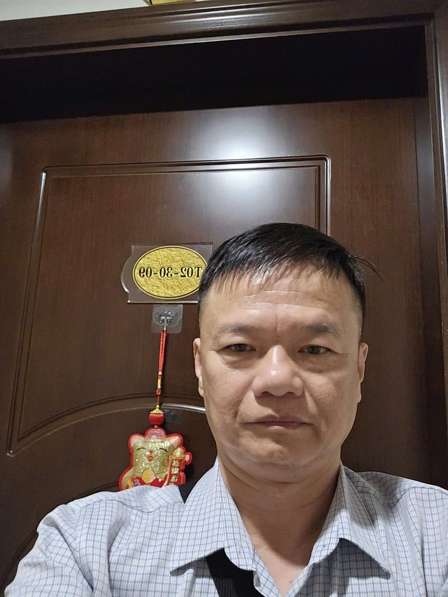 Bán nhà Hai Bà Trưng - diện tích 87m2 1 tầng - Căn hộ view Sông Hồng - giá 9,7 tỷ