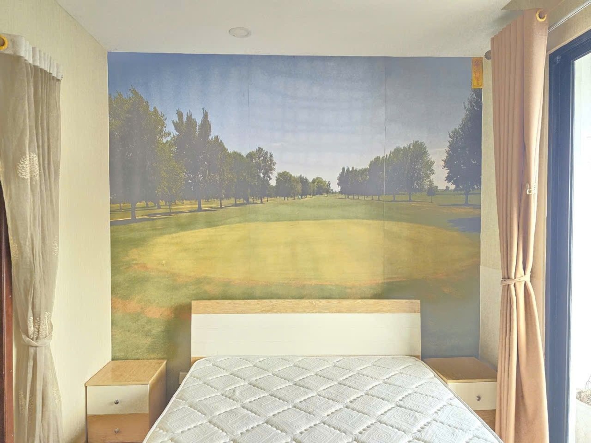 Bán nhà Hai Bà Trưng - diện tích 87m2 1 tầng - Căn hộ view Sông Hồng - giá 9,7 tỷ
