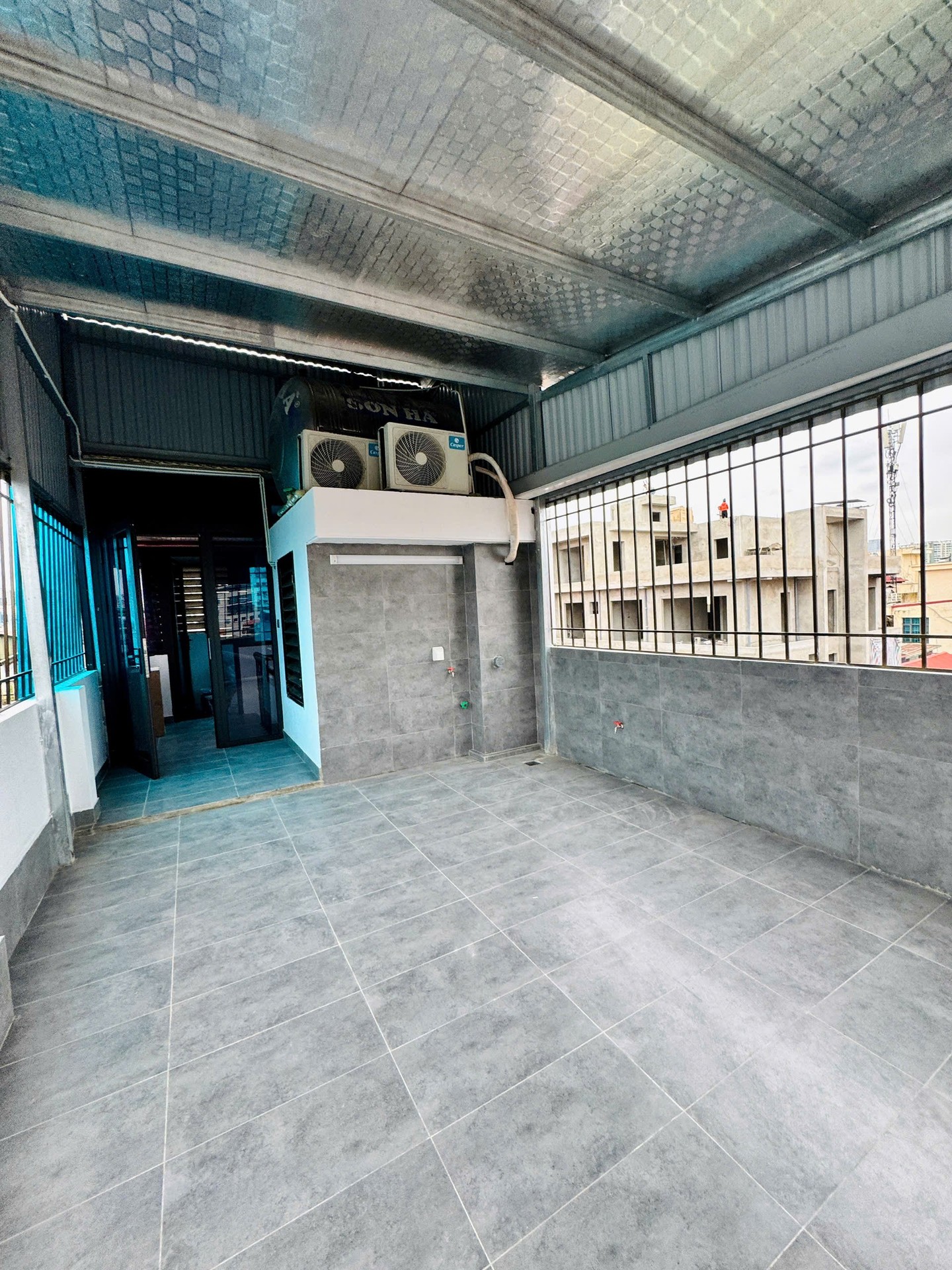 Bán nhà Nguyễn Chí Thanh - diện tích 43m2 7 tầng - Lô góc 3 mặt thoáng - giá 26,5 tỷ