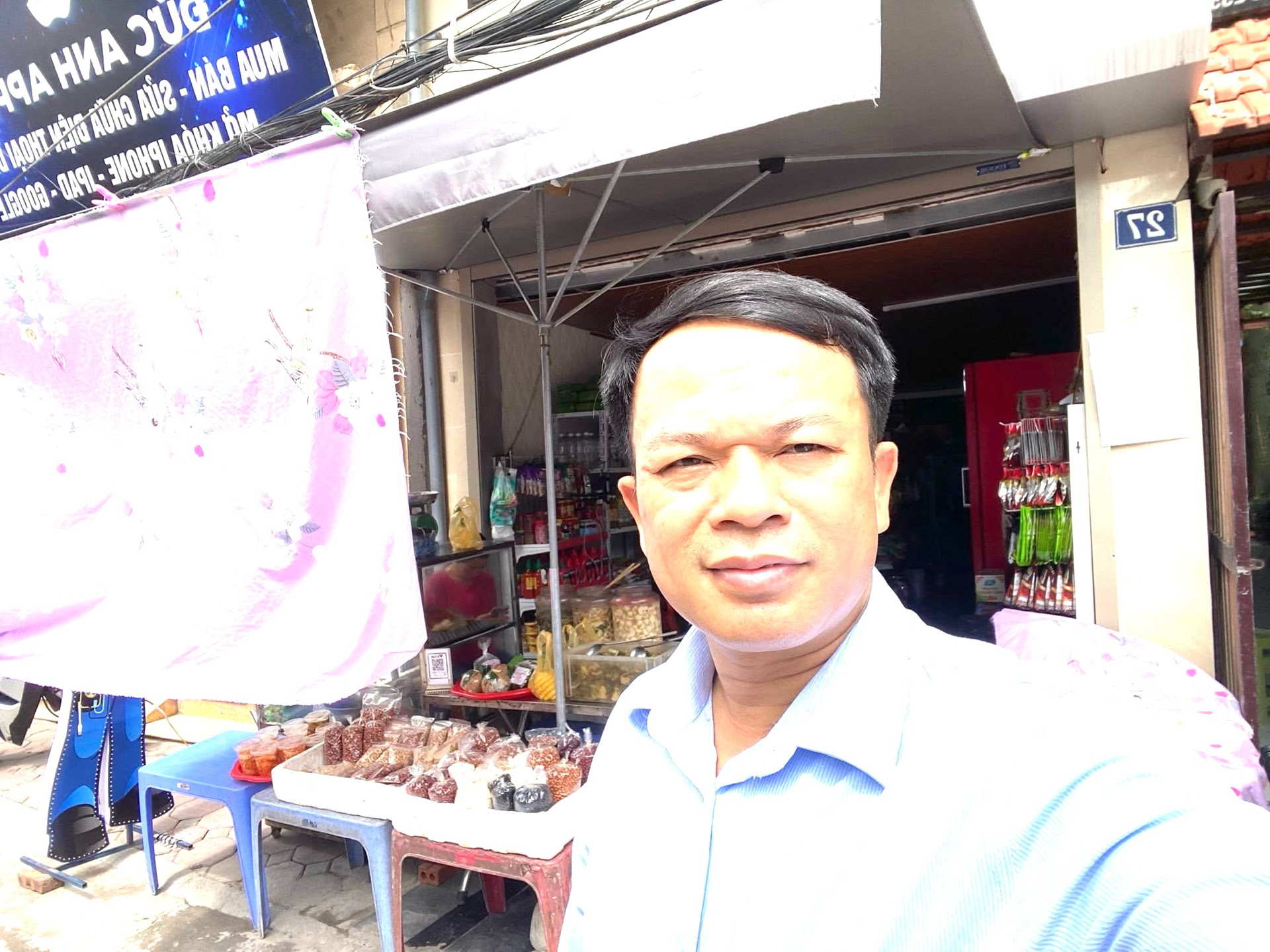 Bán nhà Chính Kinh - diện tích 72m2 3 tầng - Mặt phố kinh doanh sầm uất - giá 30 tỷ