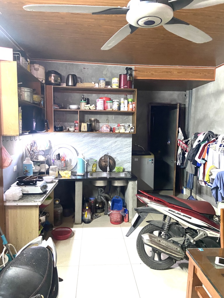 Bán nhà Chính Kinh - diện tích 72m2 3 tầng - Mặt phố kinh doanh sầm uất - giá 30 tỷ