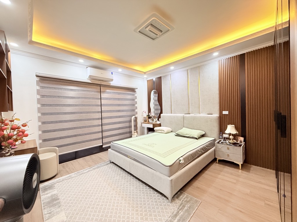 Bán nhà Tương Mai - diện tích 42m2 7 tầng - Thang máy - giá 15,7 tỷ