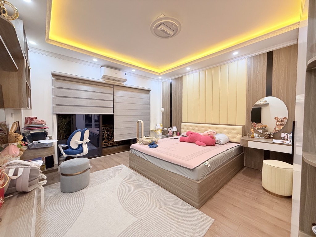 Bán nhà Tương Mai - diện tích 42m2 7 tầng - Thang máy - giá 15,7 tỷ