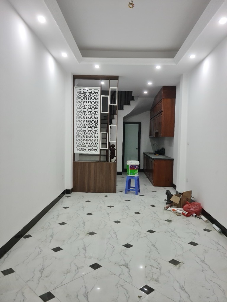 Bán nhà Thúy Lĩnh - diện tích 36m2 6 tầng - Ô TÔ TRÁNH - giá 7 tỷ