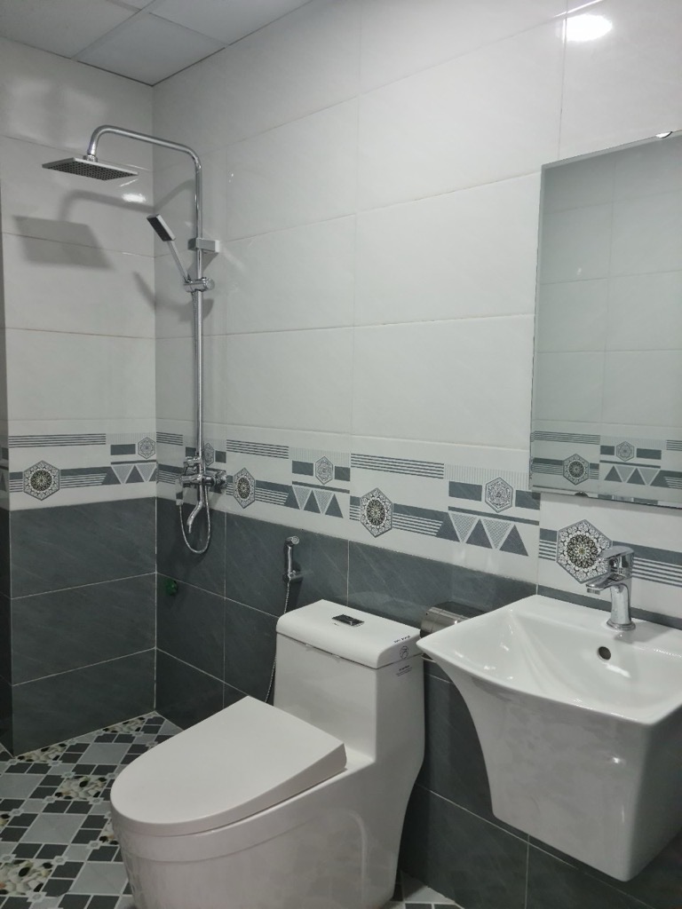 Bán nhà Thúy Lĩnh - diện tích 36m2 6 tầng - Ô TÔ TRÁNH - giá 7 tỷ