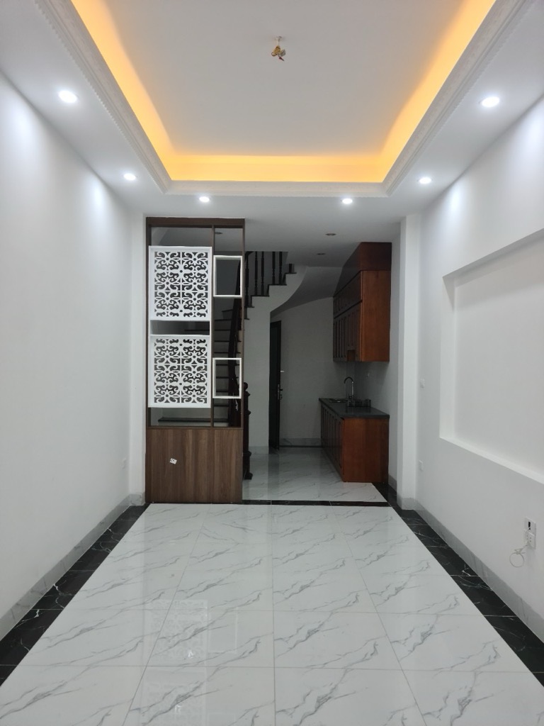 Bán nhà Thúy Lĩnh - diện tích 36m2 6 tầng - Ô TÔ TRÁNH - giá 7 tỷ