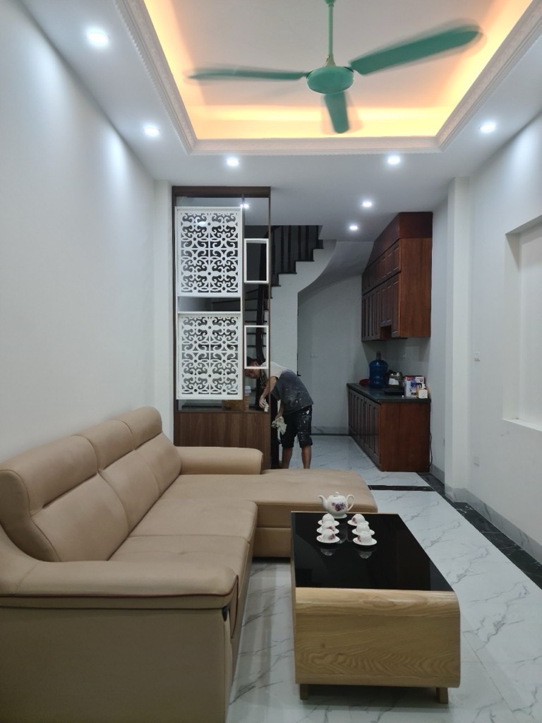 Bán nhà Thúy Lĩnh - diện tích 36m2 6 tầng - Ô TÔ TRÁNH - giá 7 tỷ