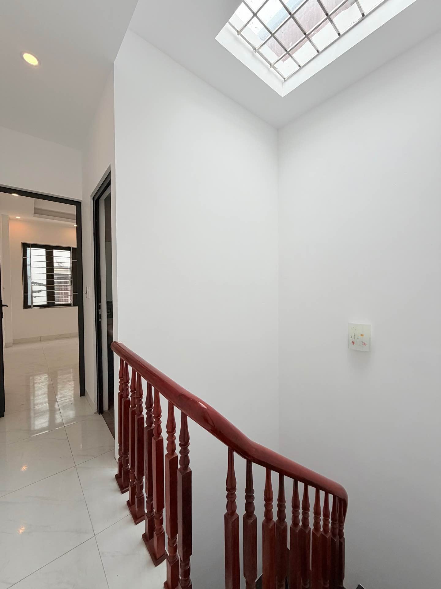 Bán nhà Thanh Lân - diện tích 34m2 4 tầng - Nhà mới full nội thất - giá 6,3 tỷ