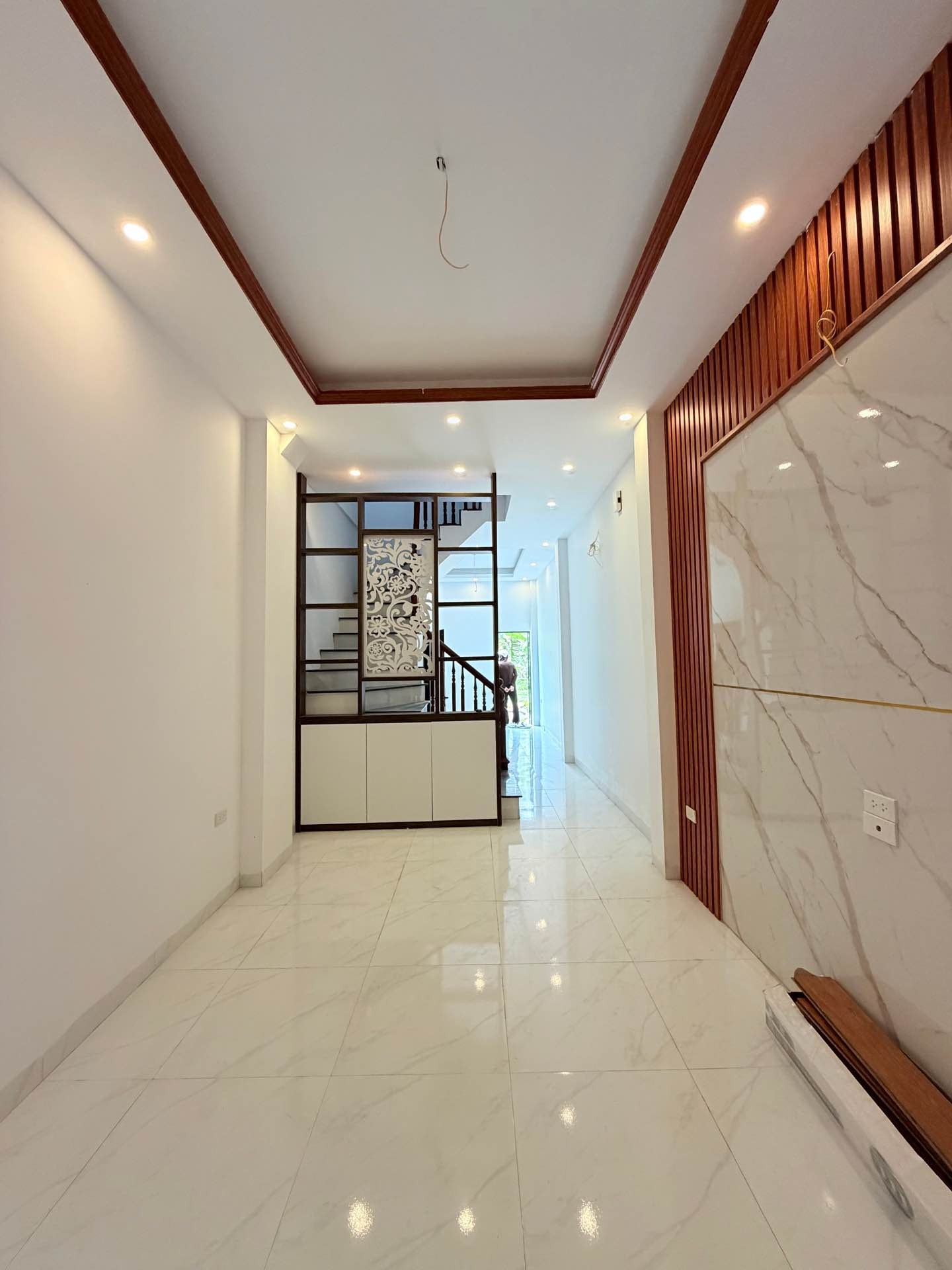 Bán nhà Thanh Lân - diện tích 34m2 4 tầng - Nhà mới full nội thất - giá 6,3 tỷ