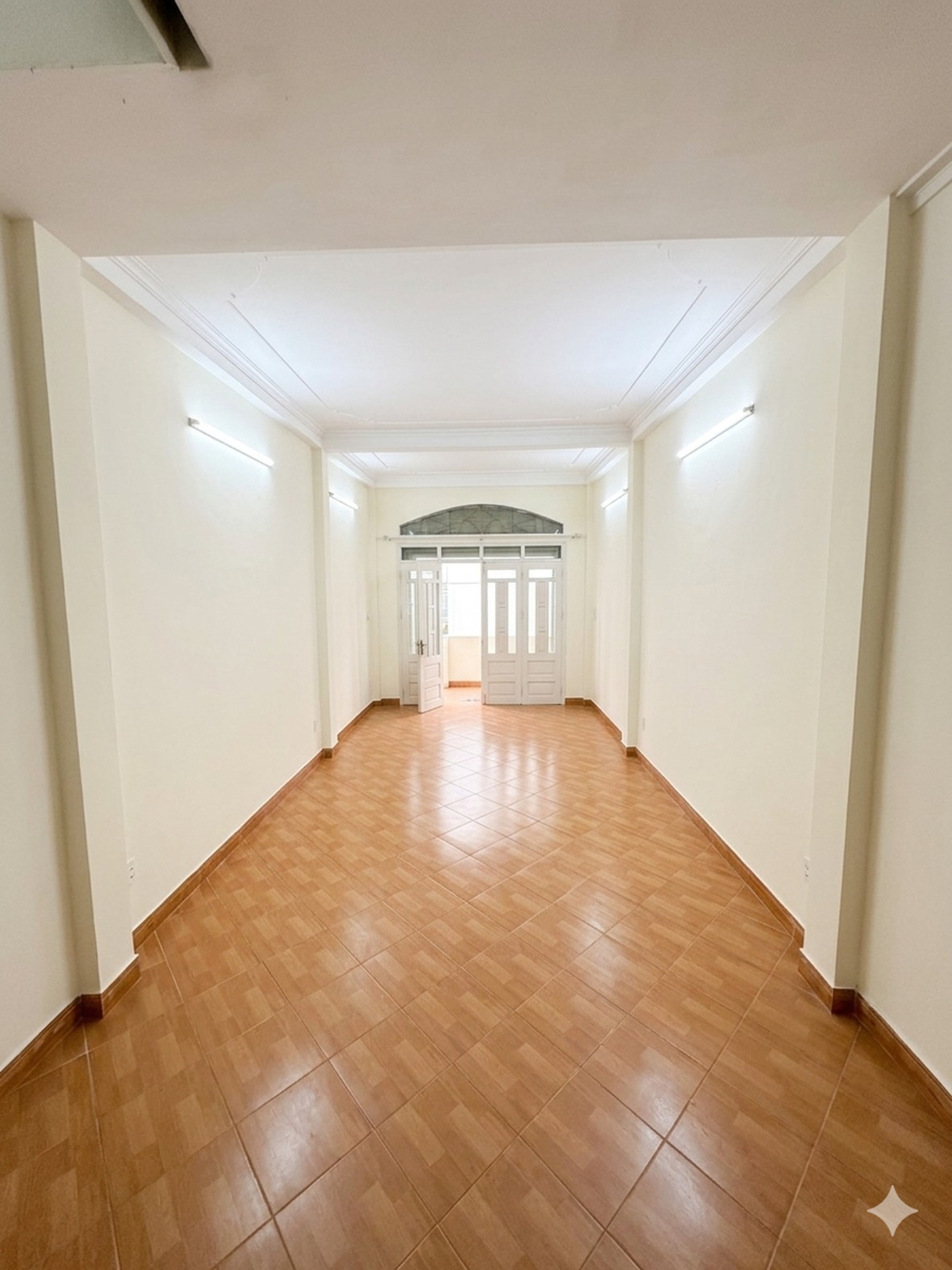 Bán nhà Thanh Lân - diện tích 50m2 4 tầng - Nhà 2 mặt thoáng - giá 9,35 tỷ