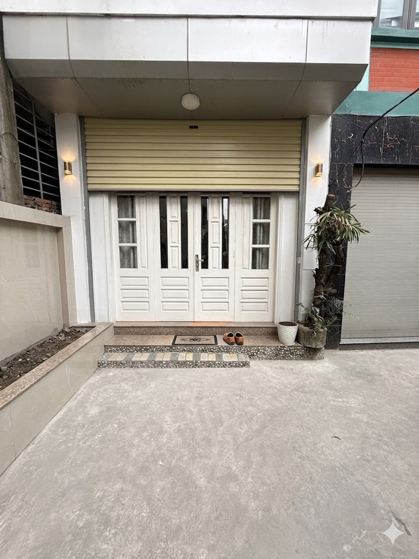 Bán nhà Thanh Lân - diện tích 50m2 4 tầng - Nhà 2 mặt thoáng - giá 9,35 tỷ