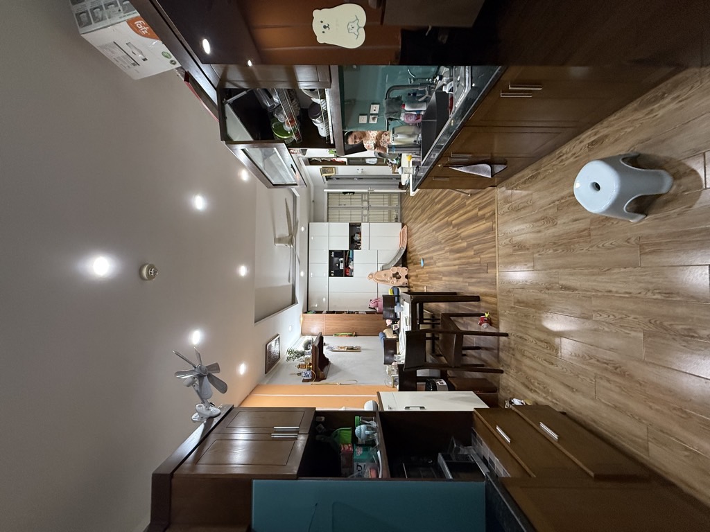 Bán nhà Toà B Đại Kim - diện tích 70m2 18 tầng - Căn hộ chung cư đẹp - giá 5,7 tỷ