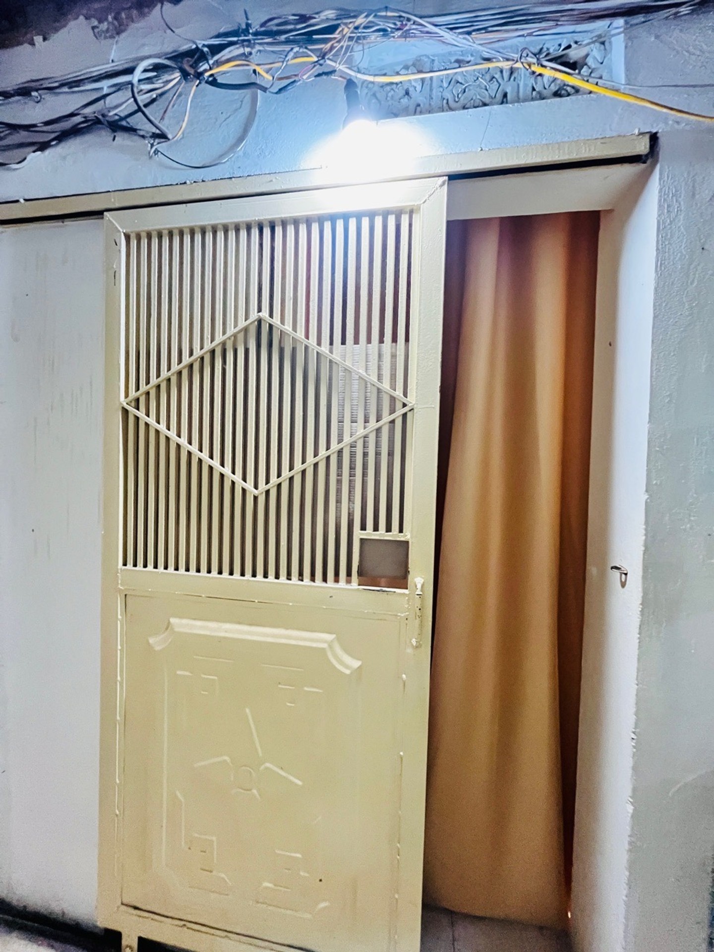 Bán nhà 8/3 - diện tích 58m2 1 tầng - Sổ đỏ chính chủ - giá 3,45 tỷ