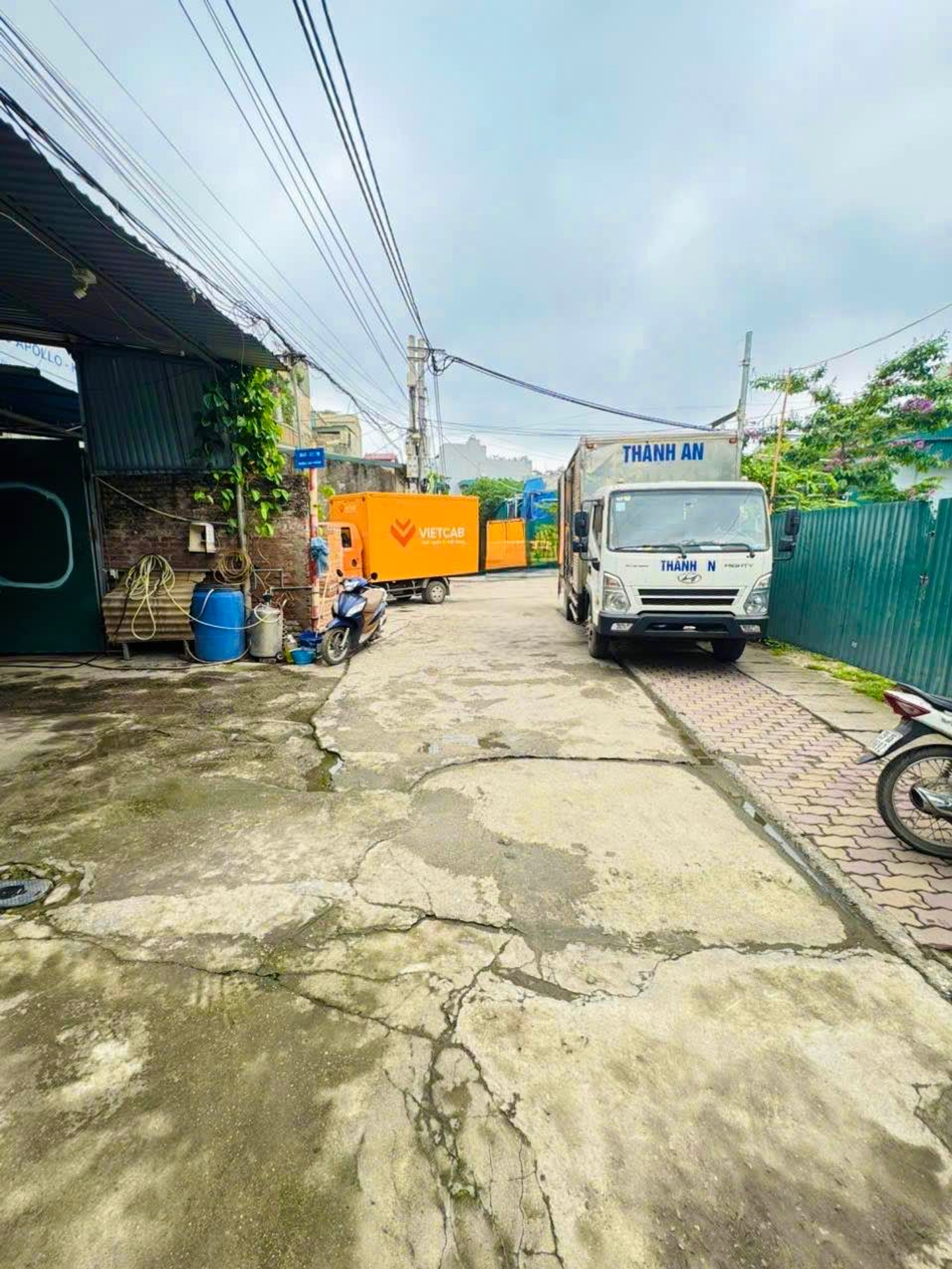 Bán nhà Giải Phóng - diện tích 610m2 0 tầng - Đất rộng, ô tô tránh - giá 39 tỷ