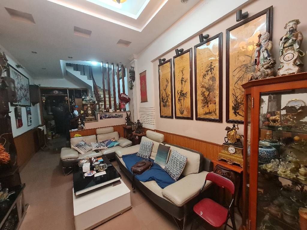 Bán nhà Mai Anh Tuấn - diện tích 67.8m2 4 tầng - Ô tô vào nhà - giá 36,2 tỷ