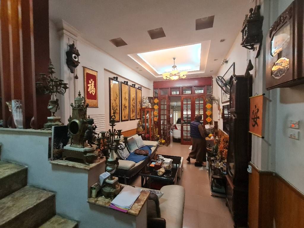 Bán nhà Mai Anh Tuấn - diện tích 67.8m2 4 tầng - Ô tô vào nhà - giá 36,2 tỷ