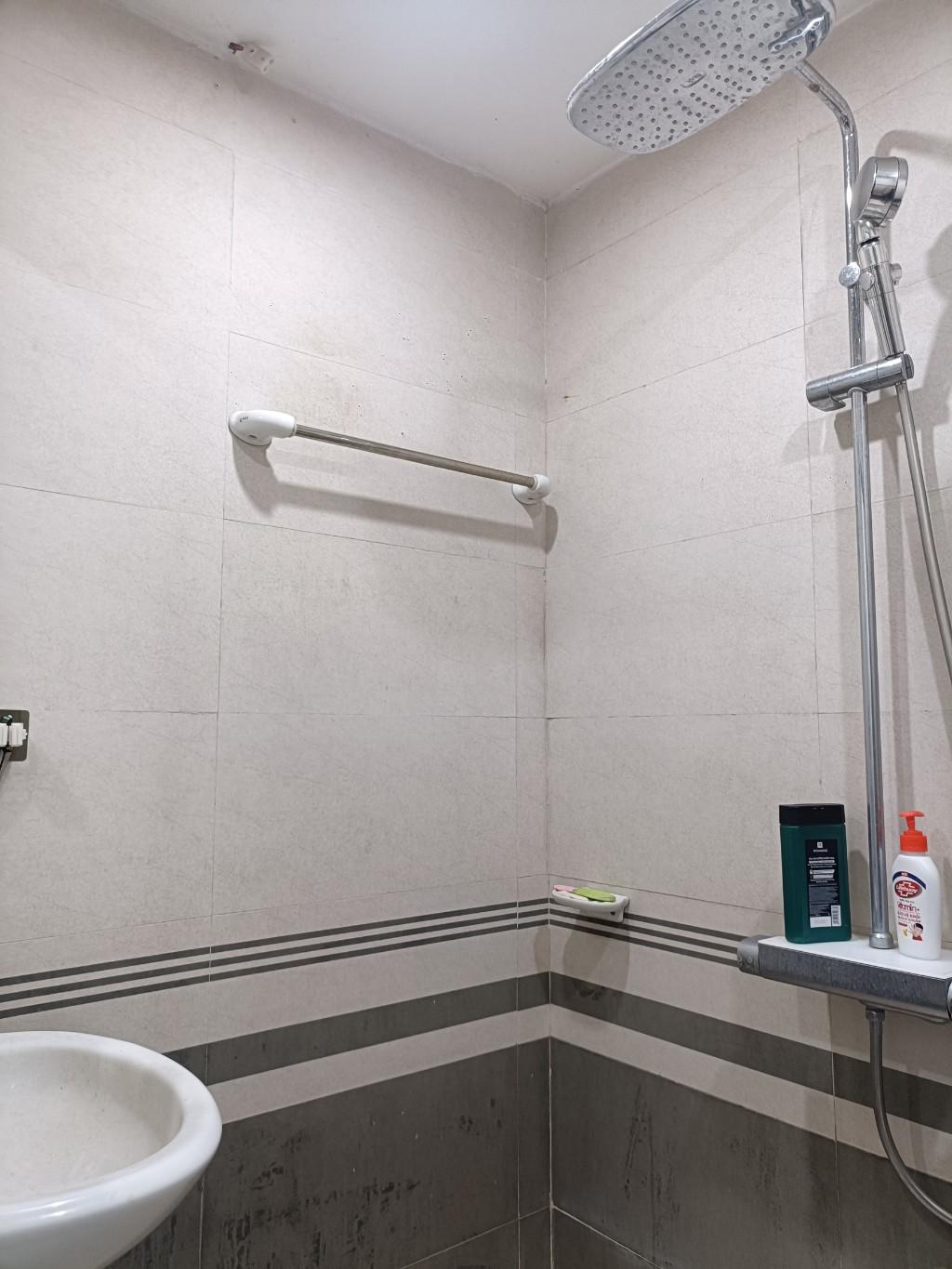 Bán nhà Giải Phóng - diện tích 60m2 5 tầng - Nhà tập thể cao tầng, đầy đủ nội thất - giá 4,5 tỷ