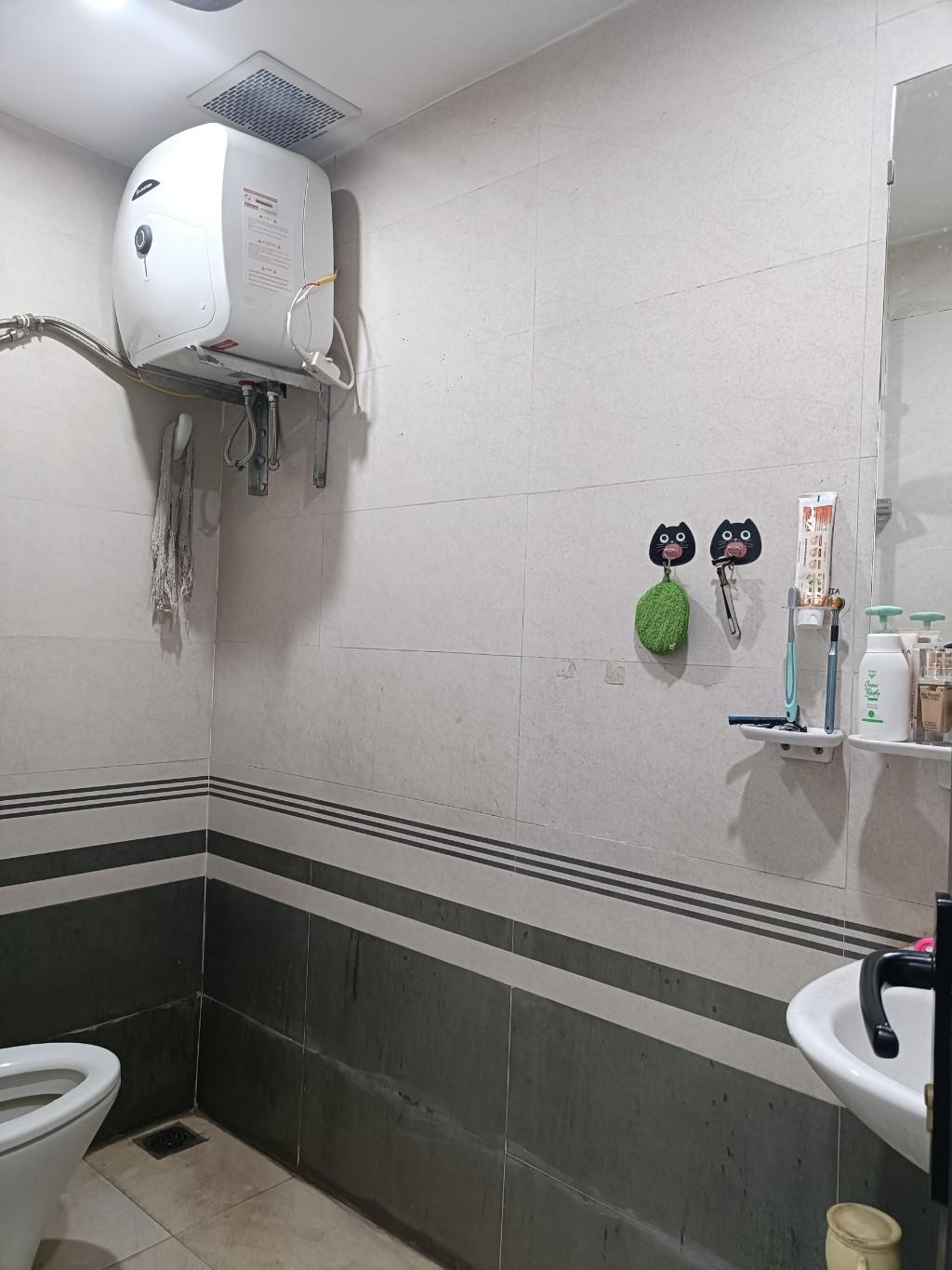Bán nhà Giải Phóng - diện tích 60m2 5 tầng - Nhà tập thể cao tầng, đầy đủ nội thất - giá 4,5 tỷ
