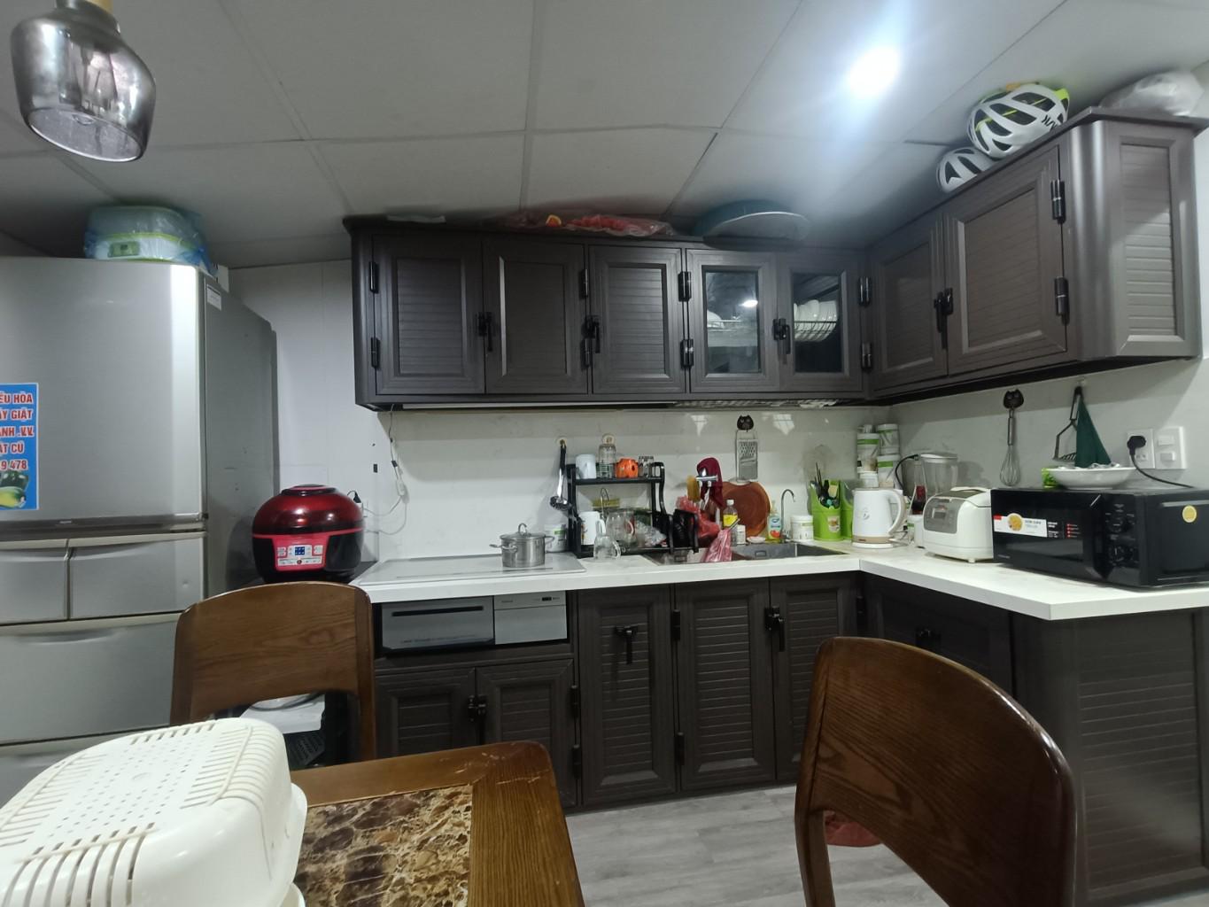 Bán nhà Giải Phóng - diện tích 60m2 5 tầng - Nhà tập thể cao tầng, đầy đủ nội thất - giá 4,5 tỷ