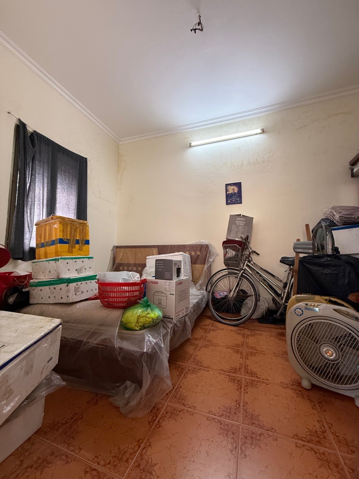 Bán nhà Minh Khai - diện tích 42m2 3.5 tầng - gần ô tô - giá 10,3 tỷ