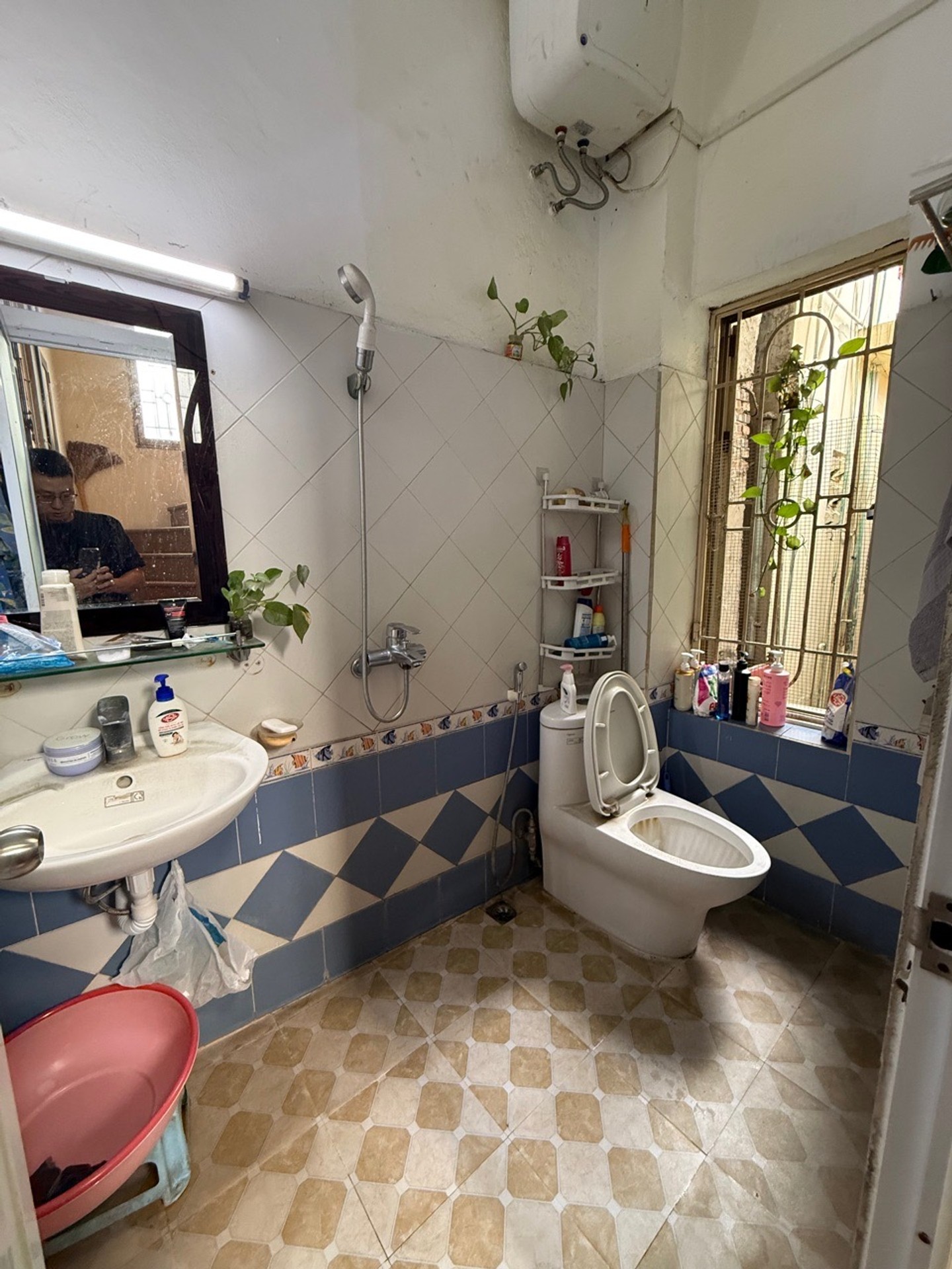 Bán nhà Minh Khai - diện tích 42m2 3.5 tầng - gần ô tô - giá 10,3 tỷ