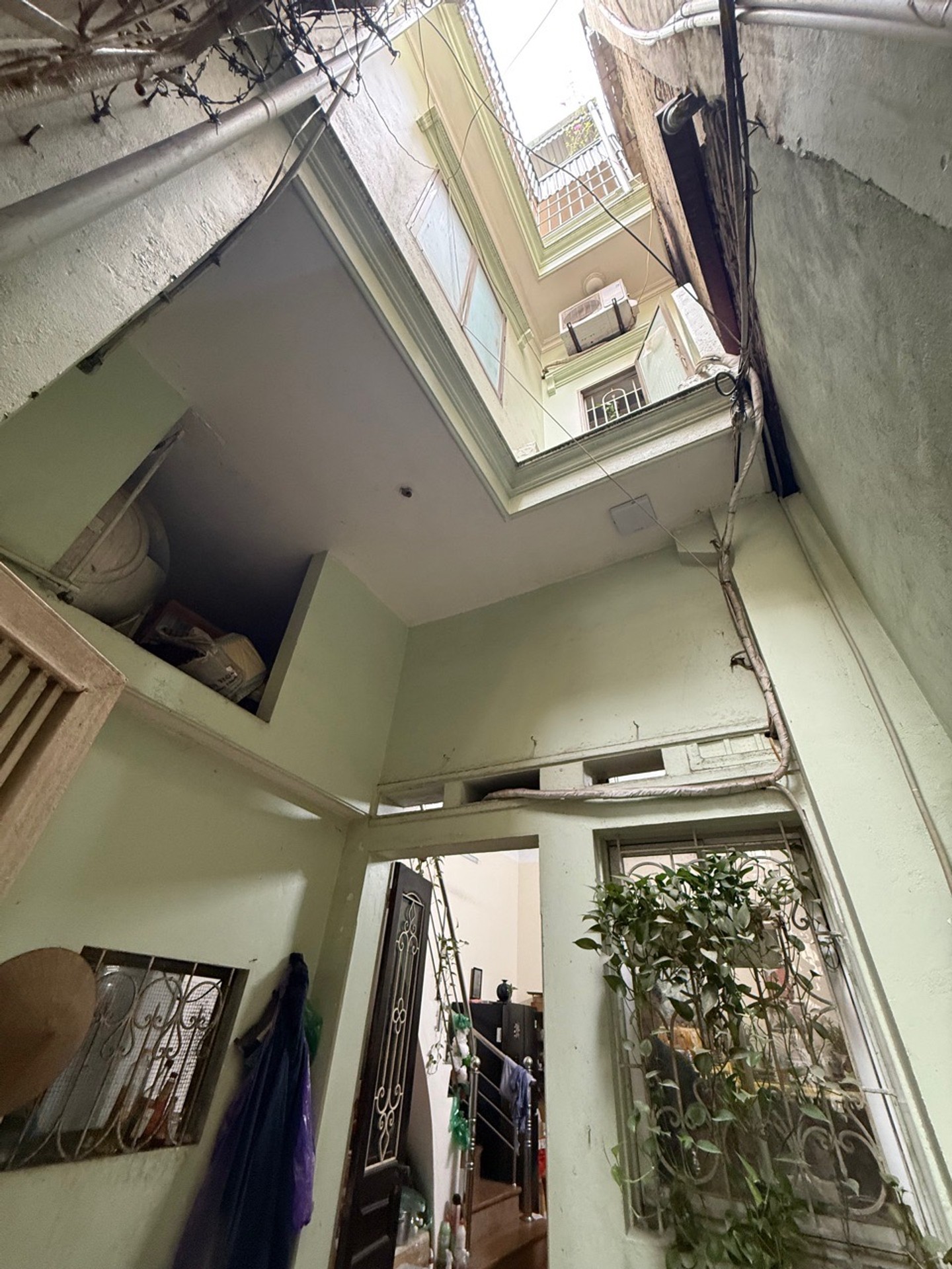 Bán nhà Minh Khai - diện tích 42m2 3.5 tầng - gần ô tô - giá 10,3 tỷ