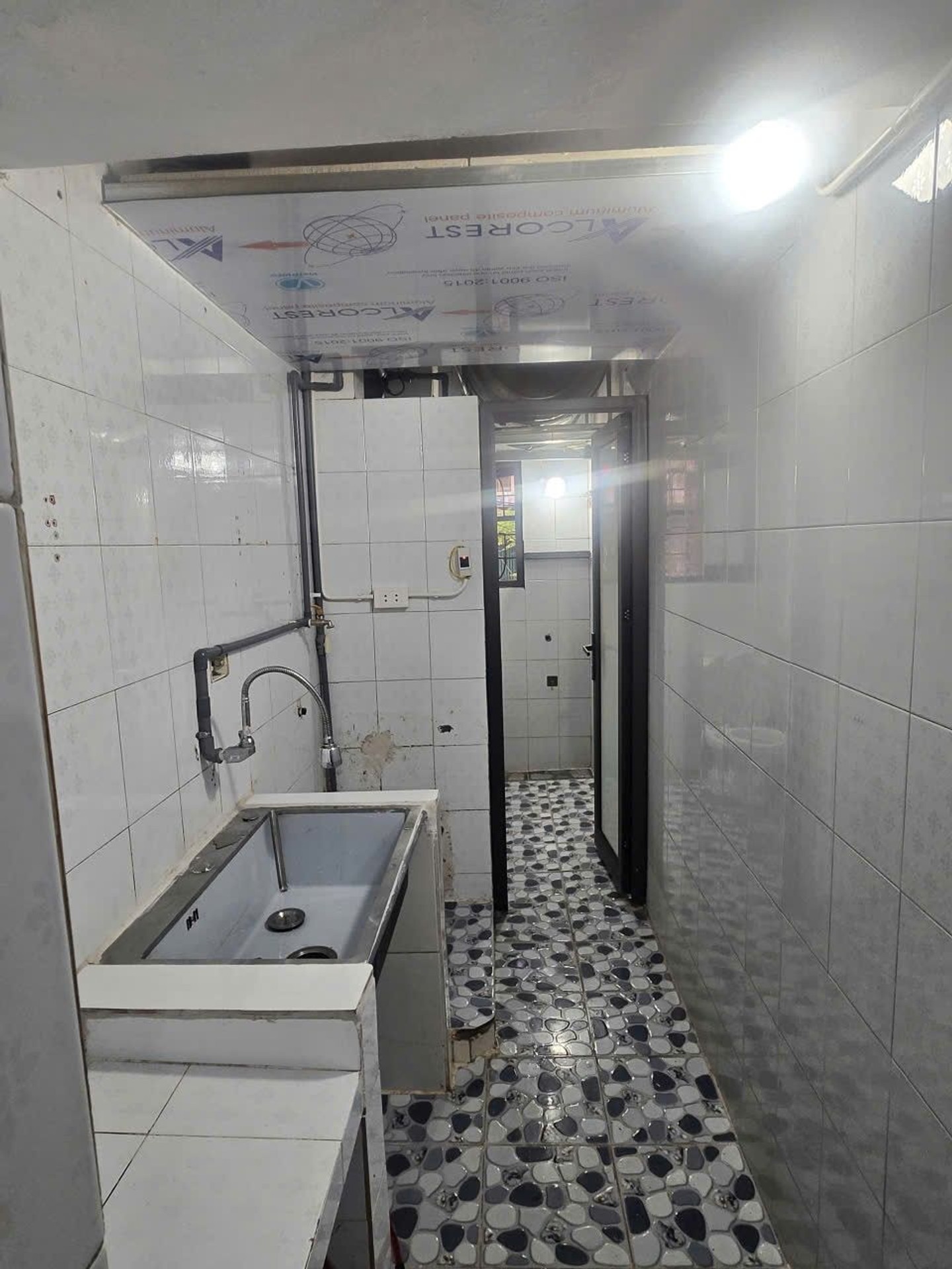 Bán nhà Nguyễn Công Trứ - diện tích 70m2 2 tầng - nhà đẹp hiếm có - giá 4,2 tỷ