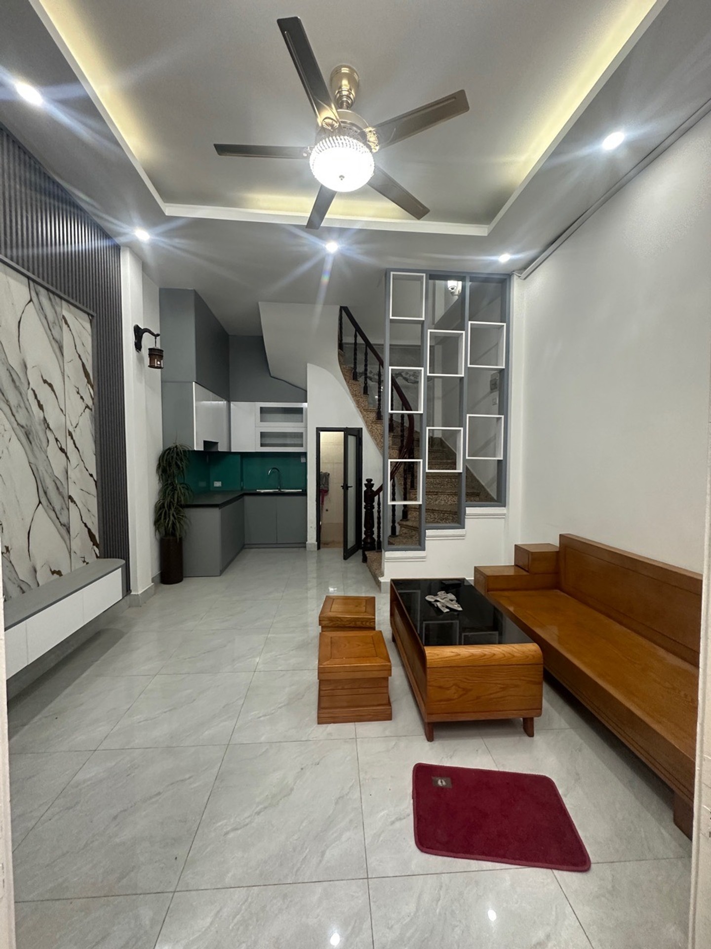Bán nhà Vĩnh Hưng - diện tích 25m2 5 tầng - Nhà dân xây chắc chắn, thiết kế đủ công năng - giá 4,5 tỷ