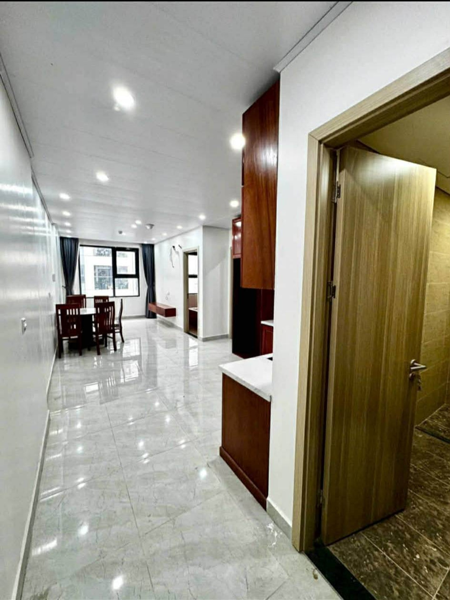 Bán nhà Hoàng Mai - diện tích 69m2 21 tầng - Thoáng trước, sau - giá 525 tỷ