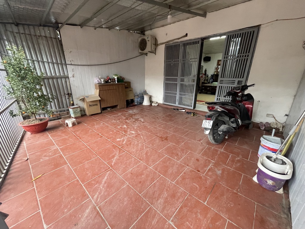 Bán nhà Ngõ 200.X - diện tích 150m2 1 tầng - Ô tô tránh - giá 4,5 tỷ