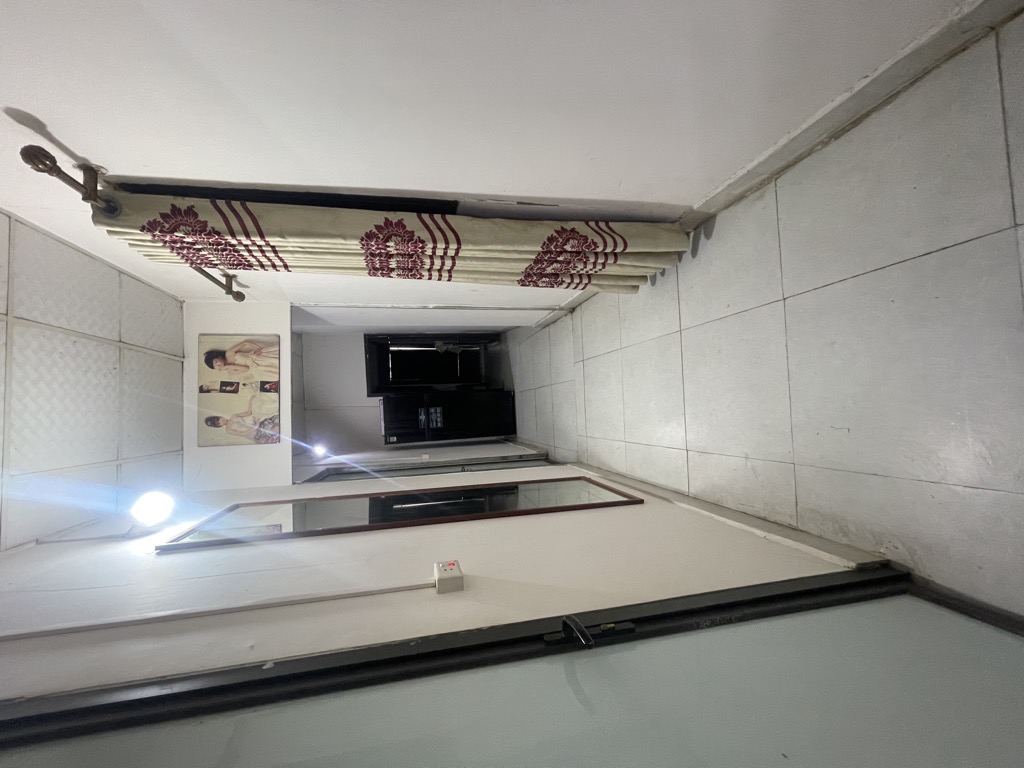 Bán nhà Ngõ 200.X - diện tích 150m2 1 tầng - Ô tô tránh - giá 4,5 tỷ