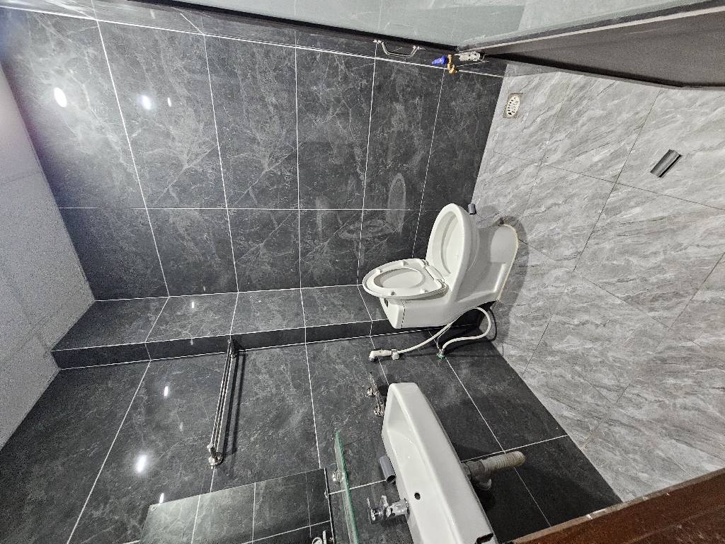 Bán nhà Lương Đình Của - diện tích 107m2 9 tầng - Thang máy - giá 66 tỷ