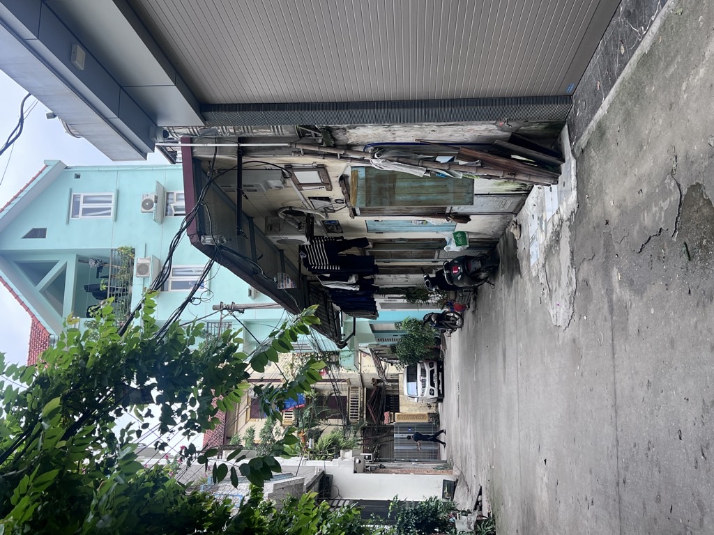 Bán nhà Nguyễn Khoái - diện tích 76m2 4 tầng - ô tô đỗ cổng - giá 15,2 tỷ