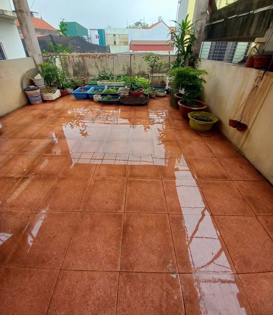 Bán nhà Nguyễn Khoái - diện tích 76m2 4 tầng - ô tô đỗ cổng - giá 15,2 tỷ