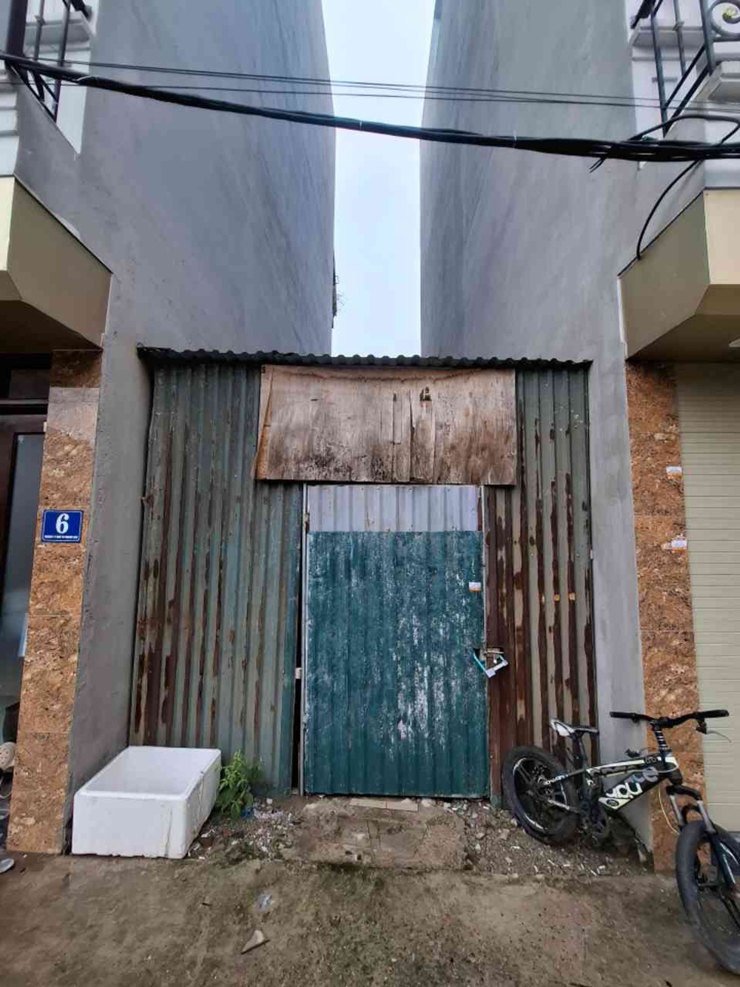 Bán nhà Thanh Lân - diện tích 32m2 1 tầng - giá 6,8 tỷ