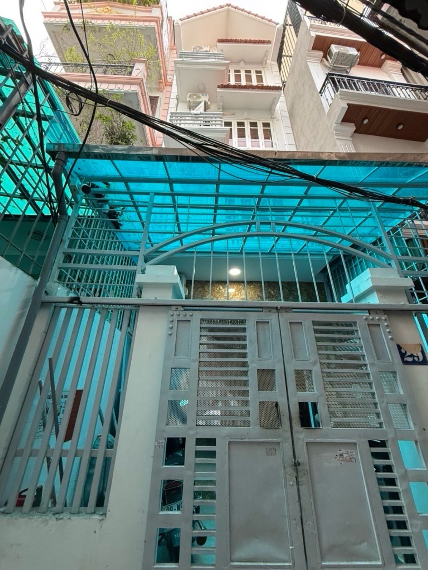 Bán nhà Minh Khai - diện tích 56m2 5 tầng - Ô tô đỗ cửa - giá 11,5 tỷ