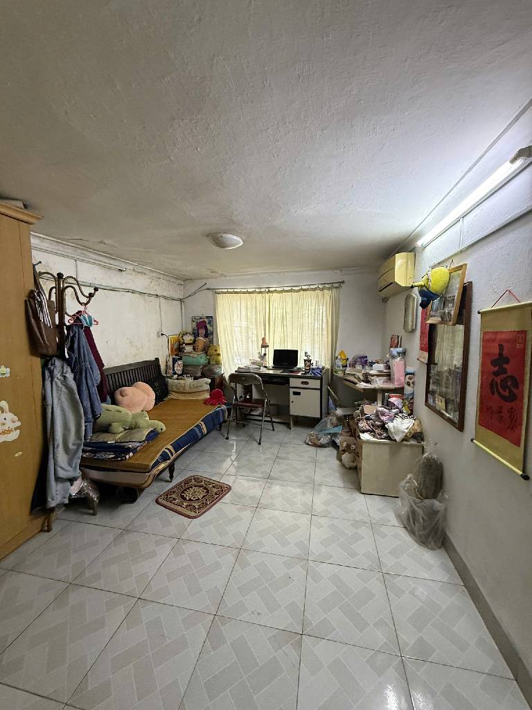 Bán nhà Minh Khai - diện tích 46m2 3 tầng - Nhà đẹp, vỉa hè rộng - giá 11,2 tỷ