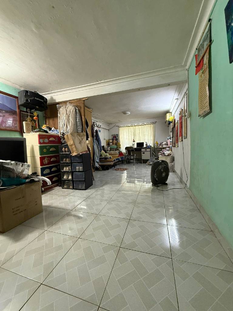Bán nhà Minh Khai - diện tích 46m2 3 tầng - Nhà đẹp, vỉa hè rộng - giá 11,2 tỷ