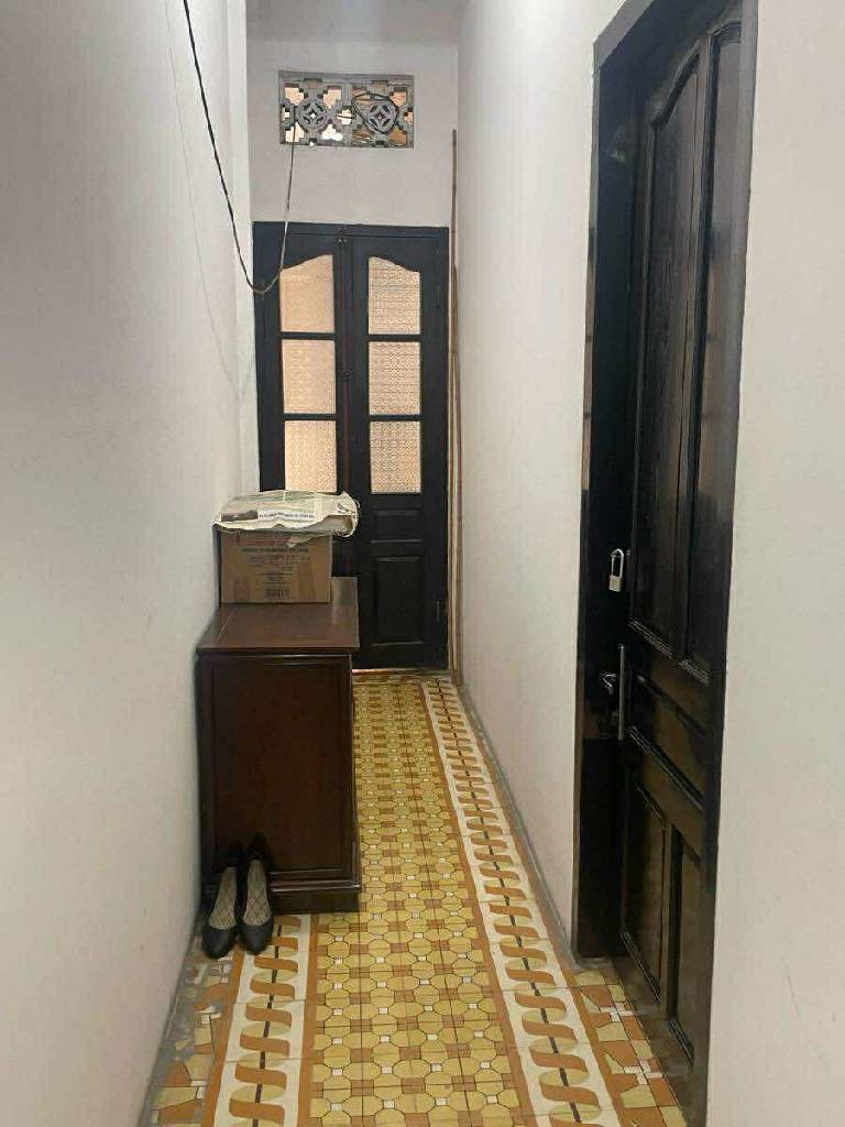 Bán nhà Bà Triệu - diện tích 314m2 5 tầng - Mặt tiền khủng 12m - giá 500 tỷ