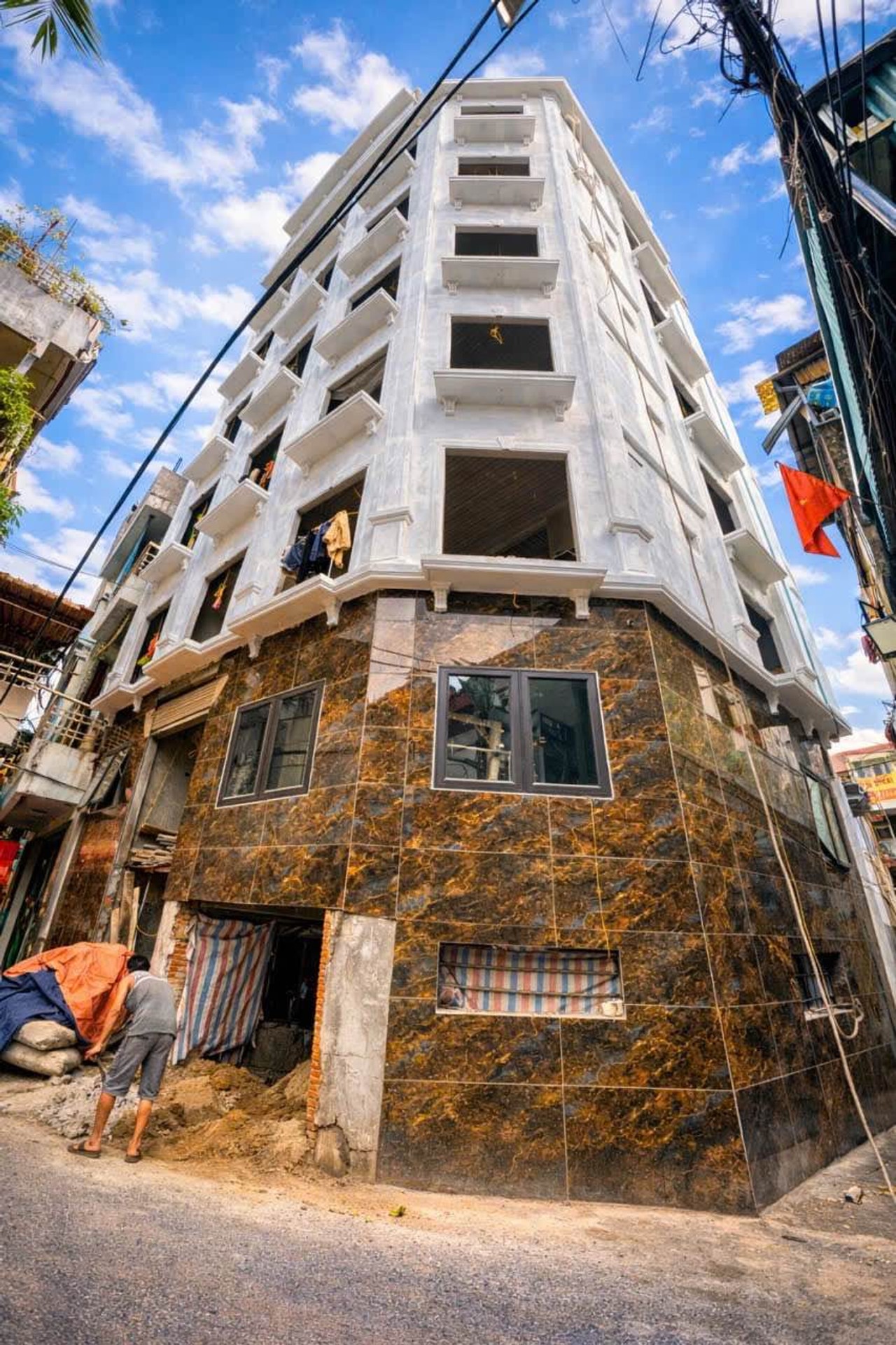 Bán nhà Vũ Tông Phan - diện tích 86m2 8 tầng - Lô góc 2 mặt thoáng - giá 37,5 tỷ