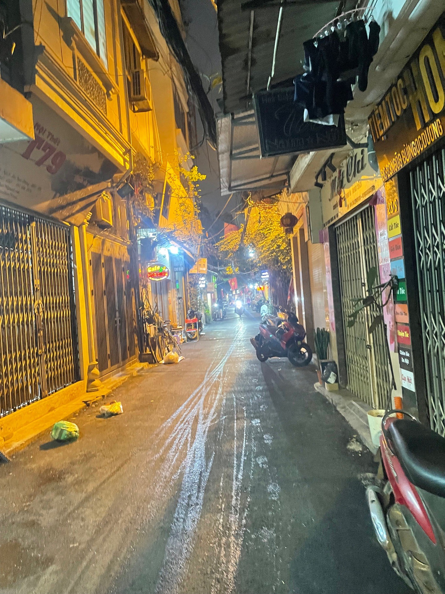 Bán nhà Bùi Ngọc Dương - diện tích 41m2 1 tầng - nhà bao gồm 1 tầng để kinh doanh - giá 4,25 tỷ