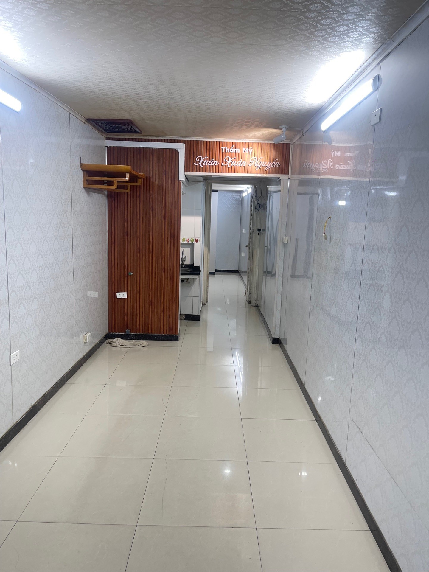 Bán nhà Bùi Ngọc Dương - diện tích 41m2 1 tầng - nhà bao gồm 1 tầng để kinh doanh - giá 4,25 tỷ