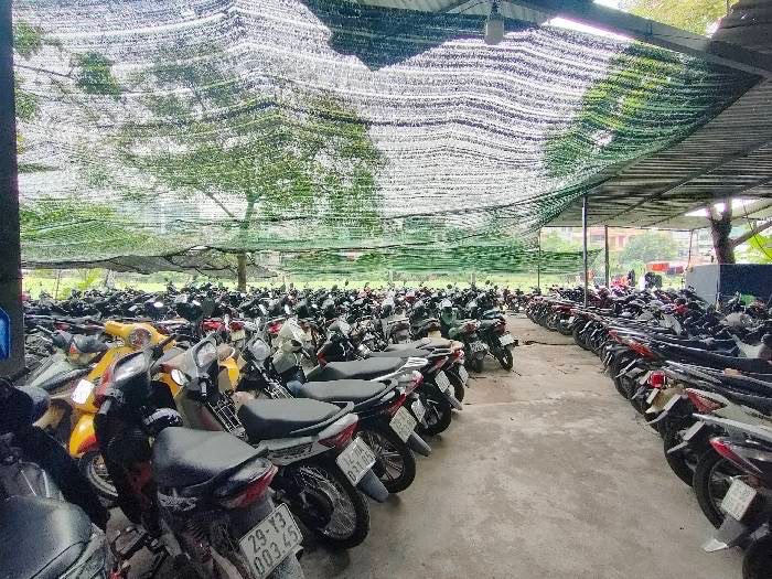 Bán nhà Nguyễn Xiển - diện tích 171m2 10 tầng - 2 mặt tiền - giá 83 tỷ