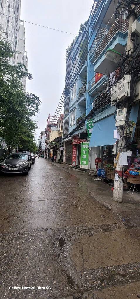 Bán nhà Hoàng Mai - diện tích 61.2m2 5 tầng - Ngõ 279 thông ô tô tránh - giá 27,5 tỷ