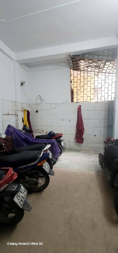 Bán nhà Hoàng Mai - diện tích 61.2m2 5 tầng - Ngõ 279 thông ô tô tránh - giá 27,5 tỷ