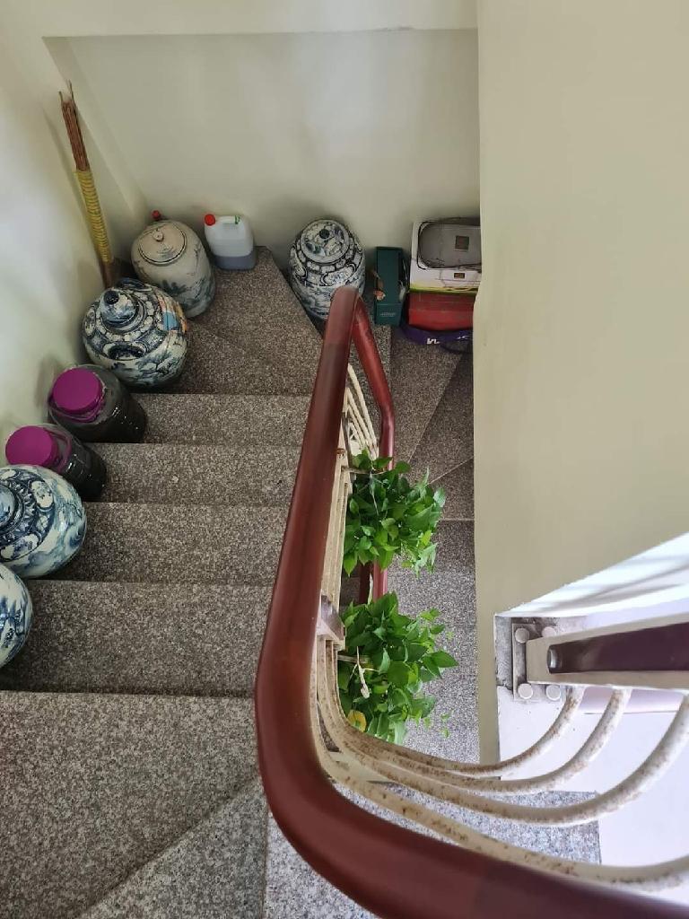 Bán nhà Lê Quý Đôn - diện tích 26m2 5 tầng - Mặt phố kinh doanh - giá 25,5 tỷ